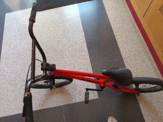 Bicicleta BMX Radio Revo 18 Roja