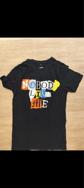 Camiseta Nobody Like Me Multicolor