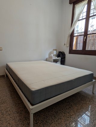 IKEA Colchón y Estructura Cama 135x190