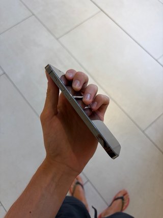 iPhone 12 Pro 256GB + 2 Fundas + Cable