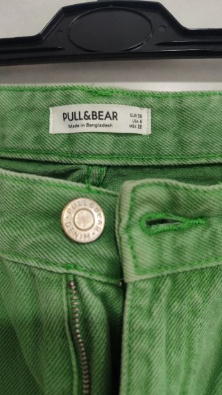 Vaqueros rectos Pull&Bear verdes