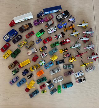 Lote Coches y Aviones Juguete Ruedan bien