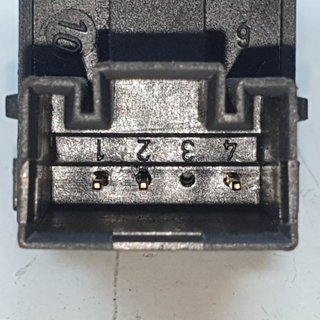 MANDO ELEVALUNAS TRASERO DERECHO VOLKSWAGEN VOLKSWAGEN TIGUAN (5N2) 2011-2016