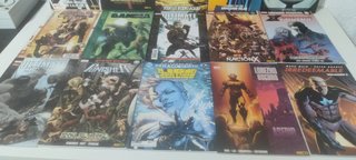 LOTE DE 15 CÓMICS MARVEL Y DC – 50 €