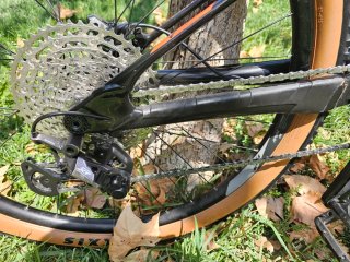 Ktm carbono 2024 seminueva doble suspension mtb