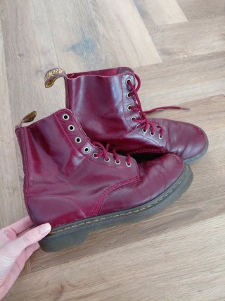 Botas Dr. Martens Rojo Vino Talla 41