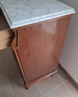 Cómoda Vintage Mármol y Madera Maciza