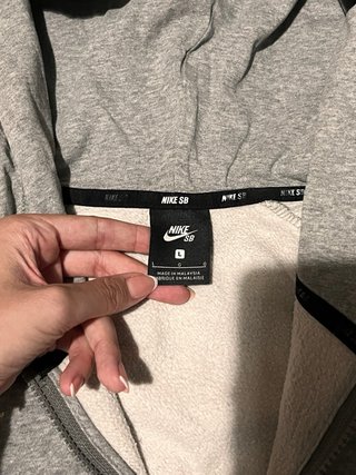 Sudadera Nike con capucha gris Talla L
