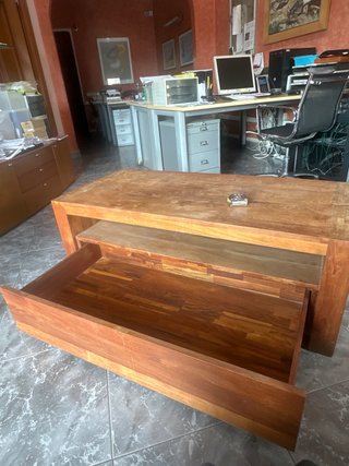 Mesa centro madera maciza robusta
