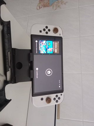 Nintendo Switch OLED Blanca y Negra