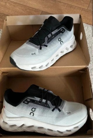 On Running Talla 37 Gris/Blanco
