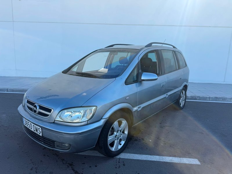 Opel Zafira 2005 - foto 1