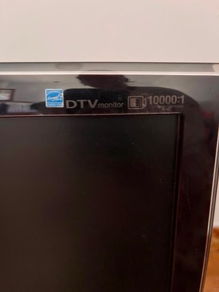 Televisor Samsung 50 Negro y mando a distancia