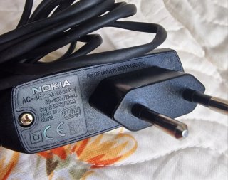 Caricabatterie Nokia AC-4E 5V/890mA