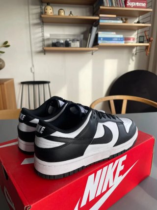 Nike Dunk Low Retro Talla 41 Negro Blanco