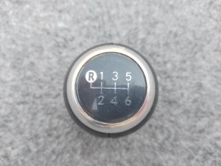 Palanca de Toyota auris 2011