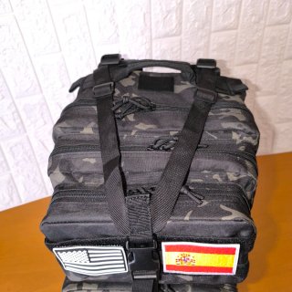Mochila Táctica Militar Camuflaje Negra Bandera