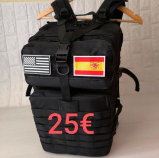 Mochila Táctica Militar Camuflaje Negra Bandera