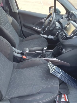Peugeot 2008 2016