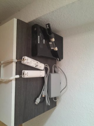 Nintendo Wii Consola Negra + Mandos
