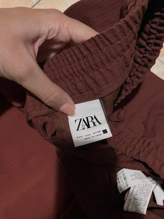 Pantalón Zara Talla L Hombre Rojo