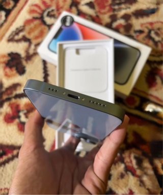 iPhone 14 256GB