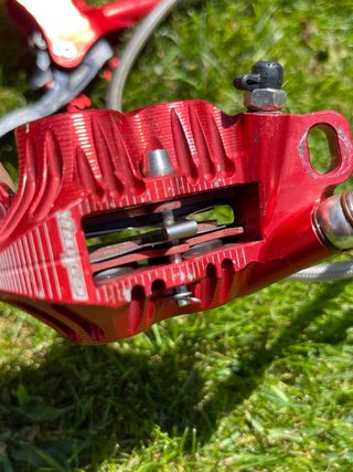 Frenos Hope Tech 3 V4 Rojos