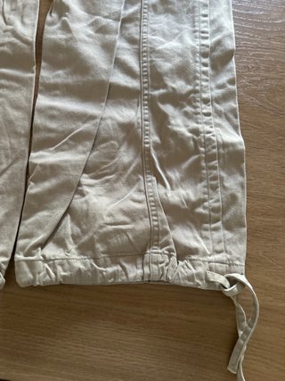Pantalón Zara TRF Beige Recto Bolsillos