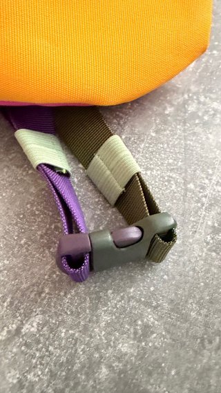 Riñonera Cotopaxi Multicolor 3L gran capacidad