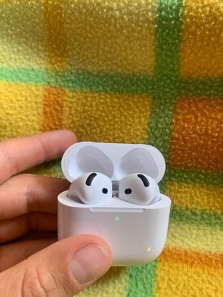 Cuffie Bluetooth Apple Bianche