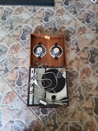 Tocadiscos Liesa Plata