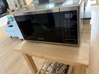 Microondas Samsung Grill 23L