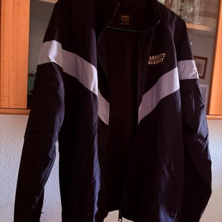Cortavientos Carhartt Negro y Gris