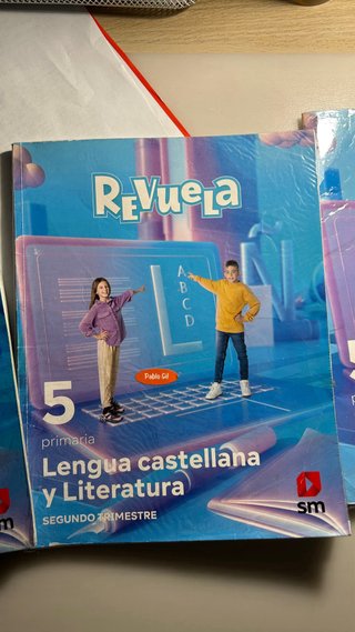 Lengua castellana y literatura, 5 Primaria Revuela