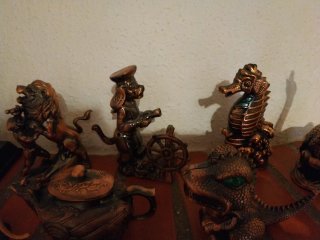 Figuras decorativas cobre estilo antiguo