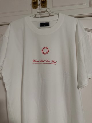 Camiseta Nude Project