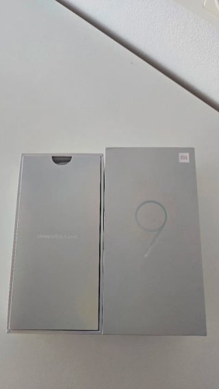 Móvil Xiaomi Mi 9