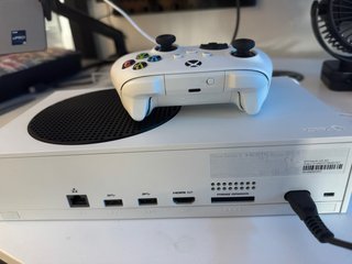 Xbox Series S 512GB + Mando - Como Nuevo