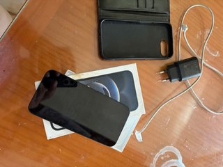 iPhone 16e 128GB Negro - 100% Batería
