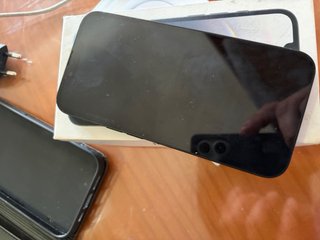 iPhone 16e 128GB Negro - 100% Batería