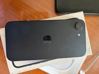 iPhone 16e 128GB Negro - 100% Batería