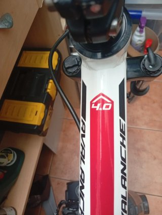 Bicicleta GT Avalanche Blanca