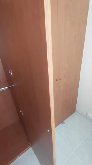 Armario modular 2 en 1 madera precio negociable.