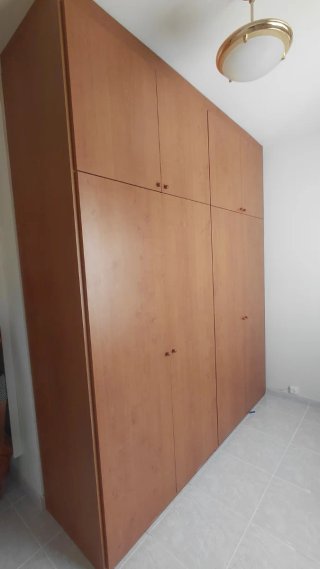 Armario modular 2 en 1 madera precio negociable.