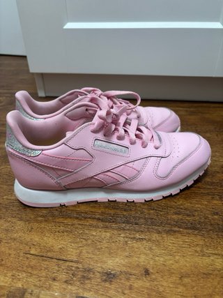 Zapatillas Reebok Classic Rosa y Plata