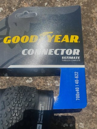 Cubierta Gravel Goodyear Connector Ultimate 700x40