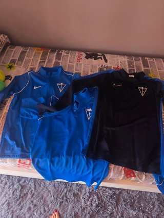 Ropa deportiva CF Igualada