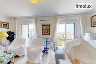 Piso en venta en Carolinas Altas en Alicante