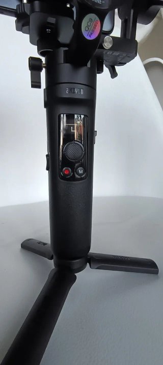Gimbal Zhiyun Crane M2 + Accesorios