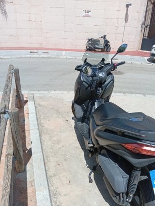 Yamaha XMAX 125 2018 Negra